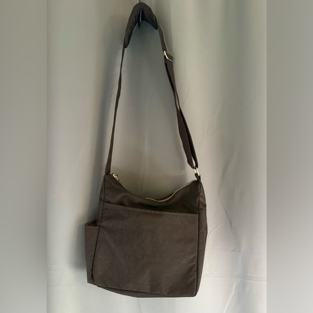 NWT- Mhcnll Black Crossbody Bag with Multiple Pockets - Picture 6 of 7